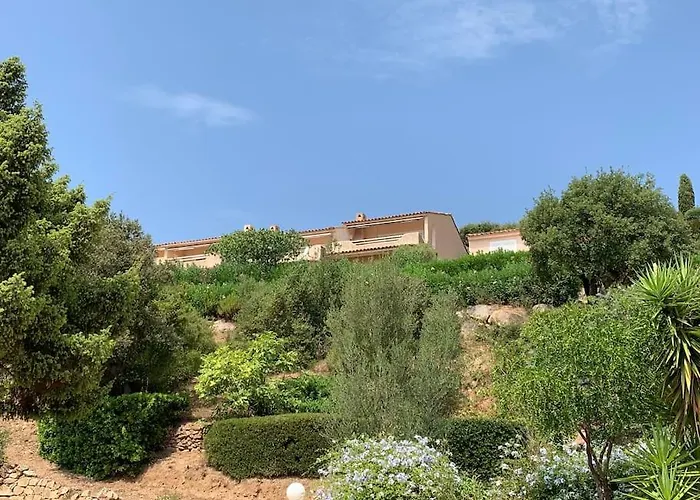 Semesterbostad Maison Corallo Splendide Vue *